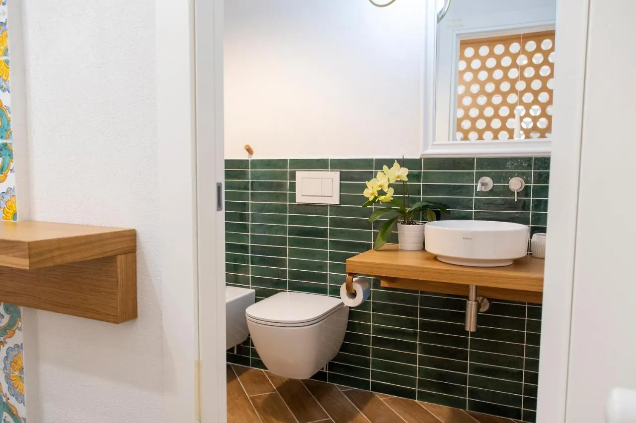 Taonasi Taormina City Apartment 0*,  İtalya